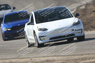 media/Oct-18-2025-Speed Ventures (Sat) [[8b3b7cf525]]/Purple/Session 2 (Phil Hill)/